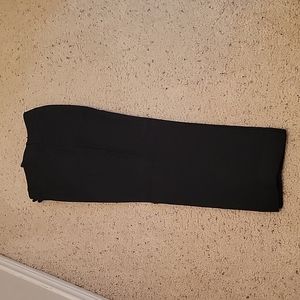 Black Capri pants, ATL, size 6